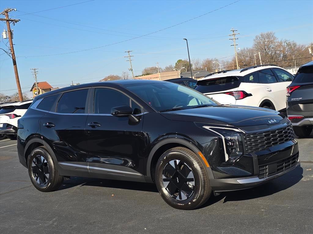 new 2026 Kia Sportage Hybrid car, priced at $29,462