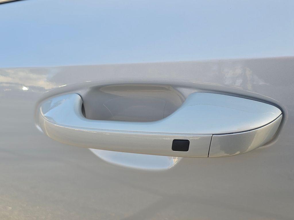 new 2026 Kia Sorento car, priced at $29,641