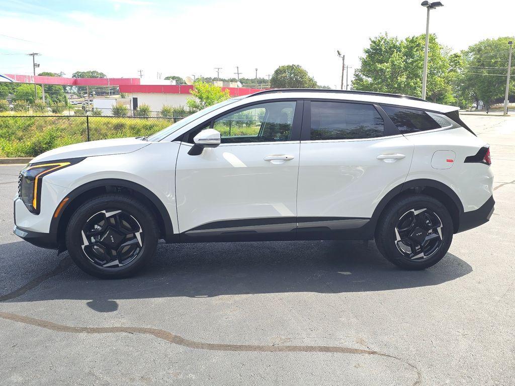 new 2026 Kia Sportage Hybrid car, priced at $35,108