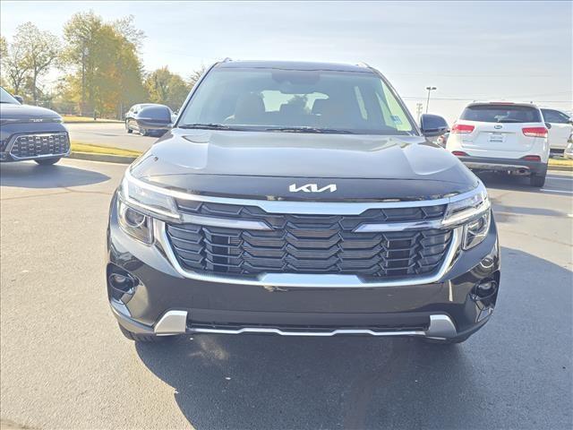 new 2026 Kia Seltos car, priced at $28,574