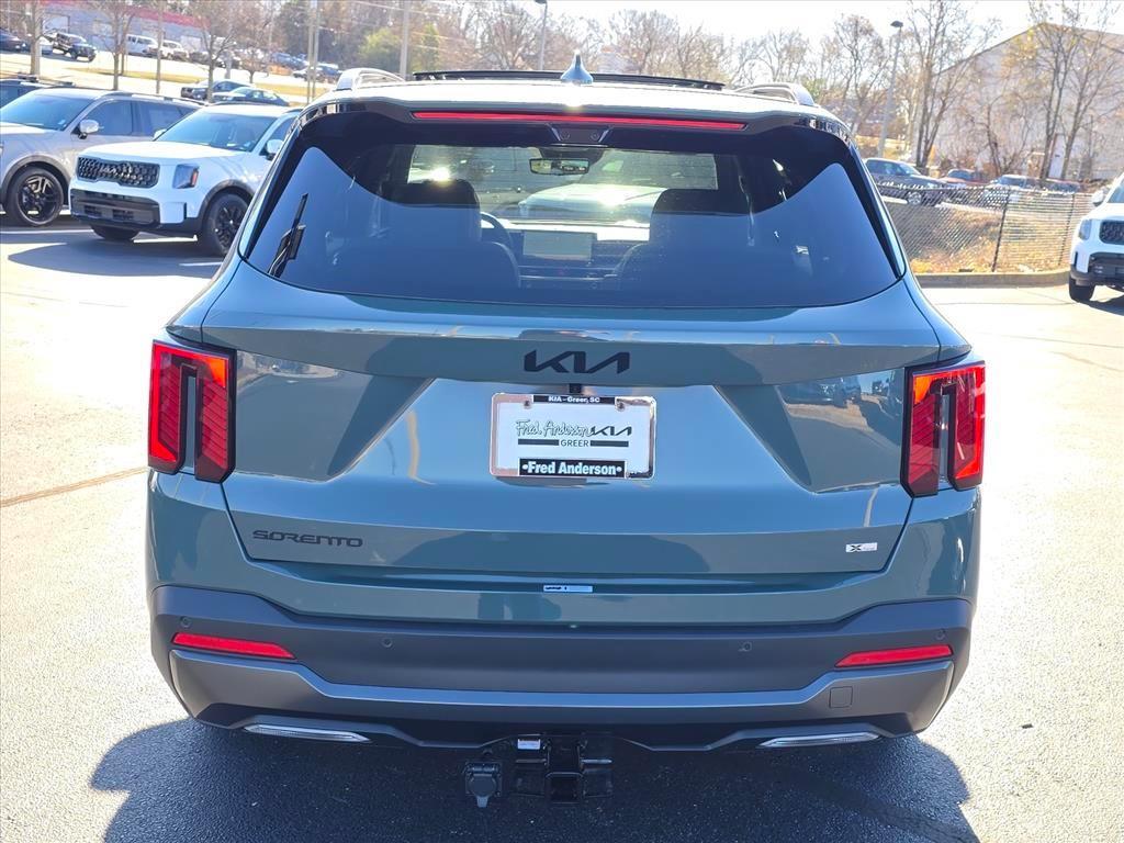 new 2026 Kia Sorento Hybrid car, priced at $44,644