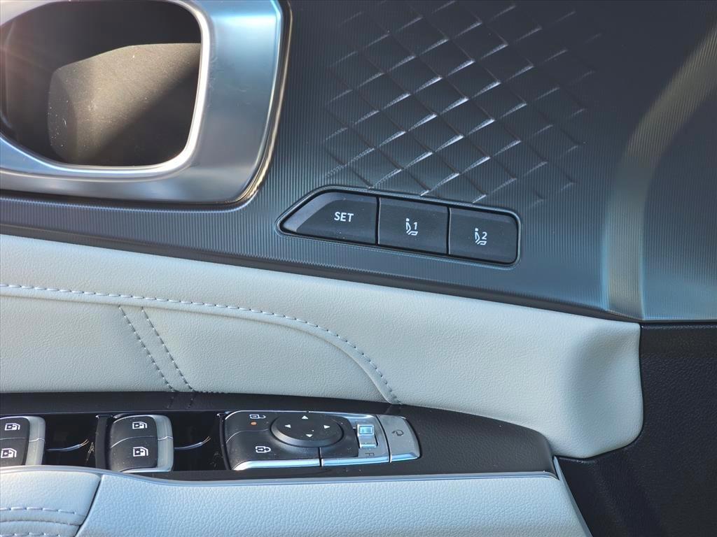 new 2026 Kia Sorento Hybrid car, priced at $44,644