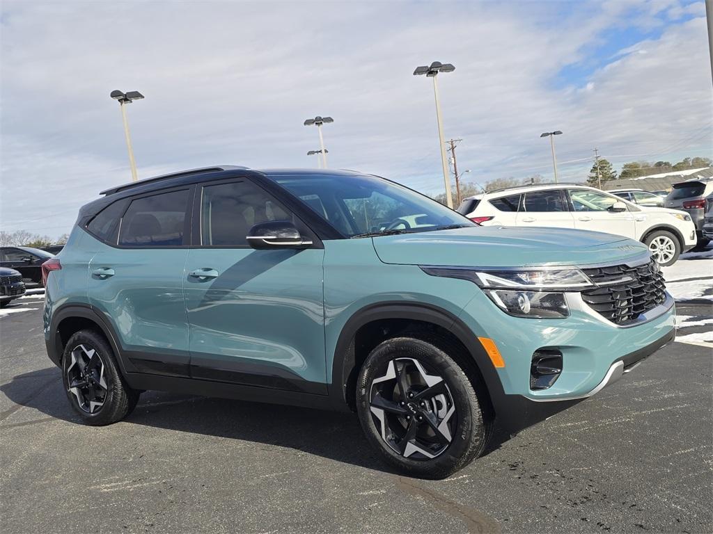 new 2026 Kia Seltos car, priced at $27,023