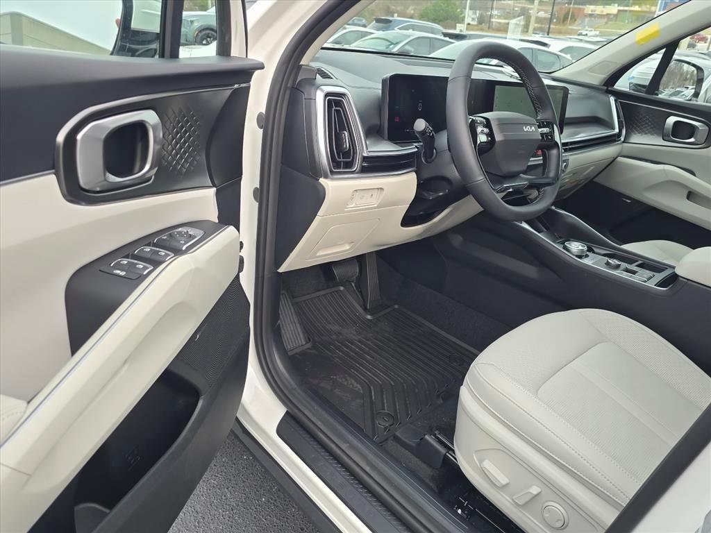 new 2026 Kia Sorento Hybrid car, priced at $38,535
