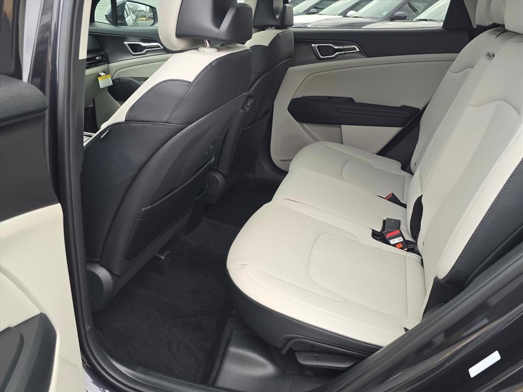 new 2026 Kia Sportage car, priced at $30,794