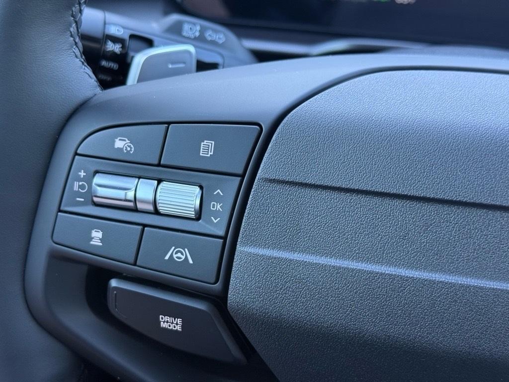 new 2026 Kia Sportage Hybrid car, priced at $39,527