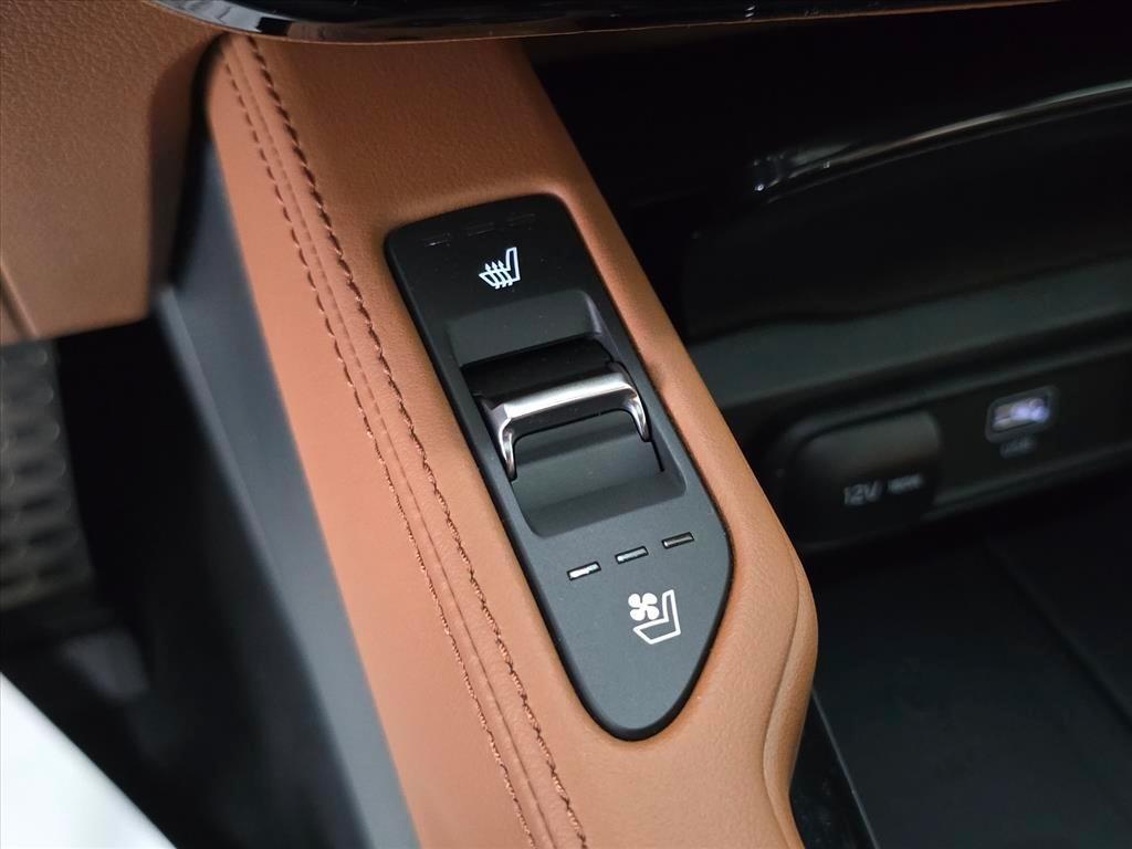 new 2025 Kia Telluride car, priced at $45,266