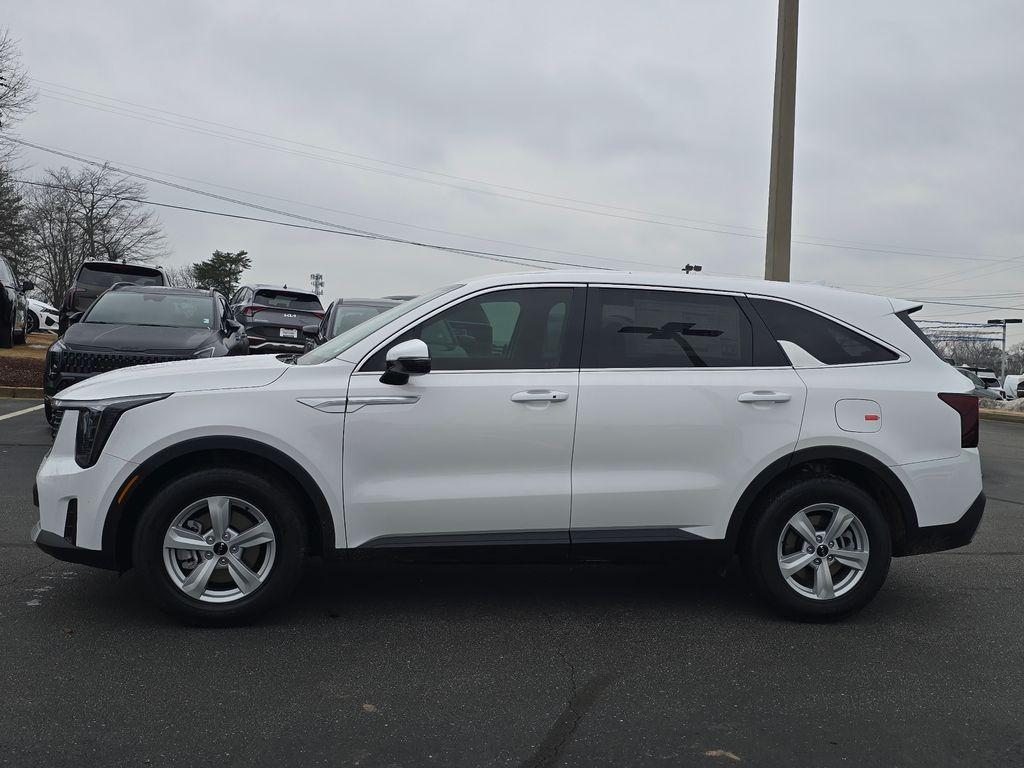 new 2026 Kia Sorento car, priced at $29,886