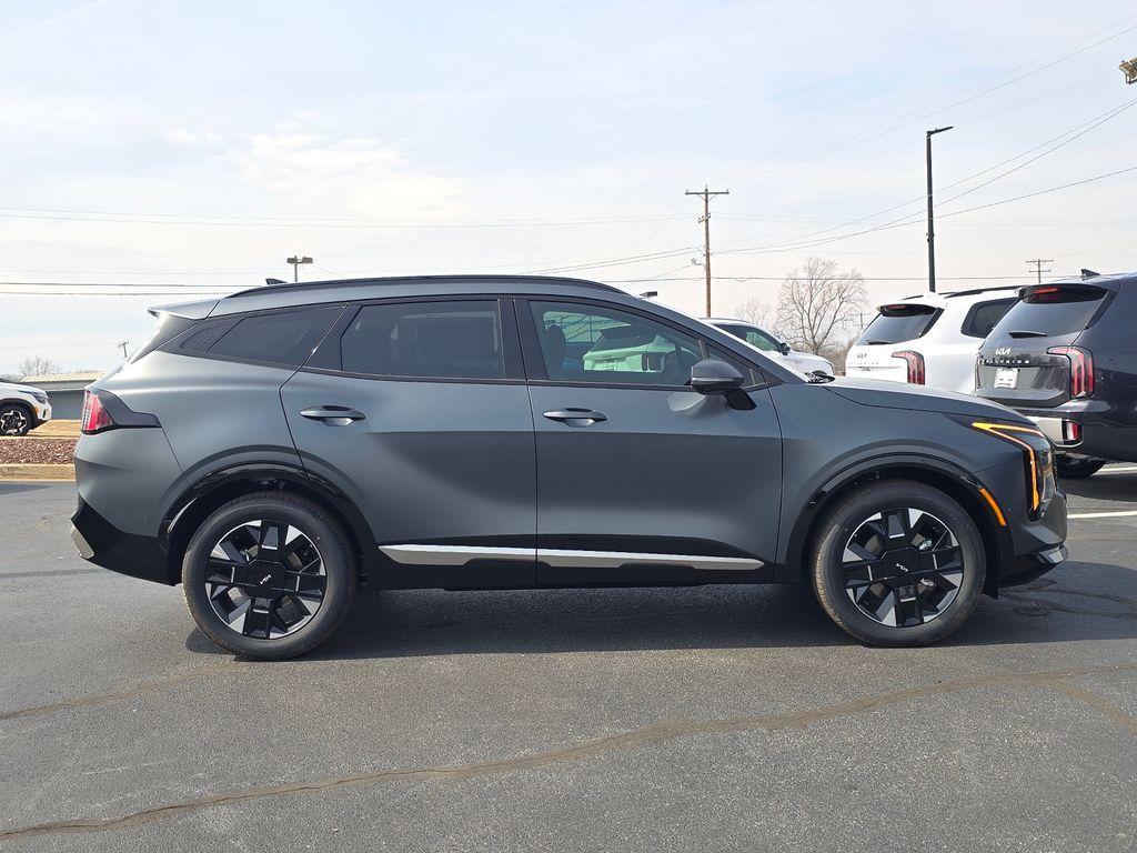 new 2026 Kia Sportage Hybrid car, priced at $40,272