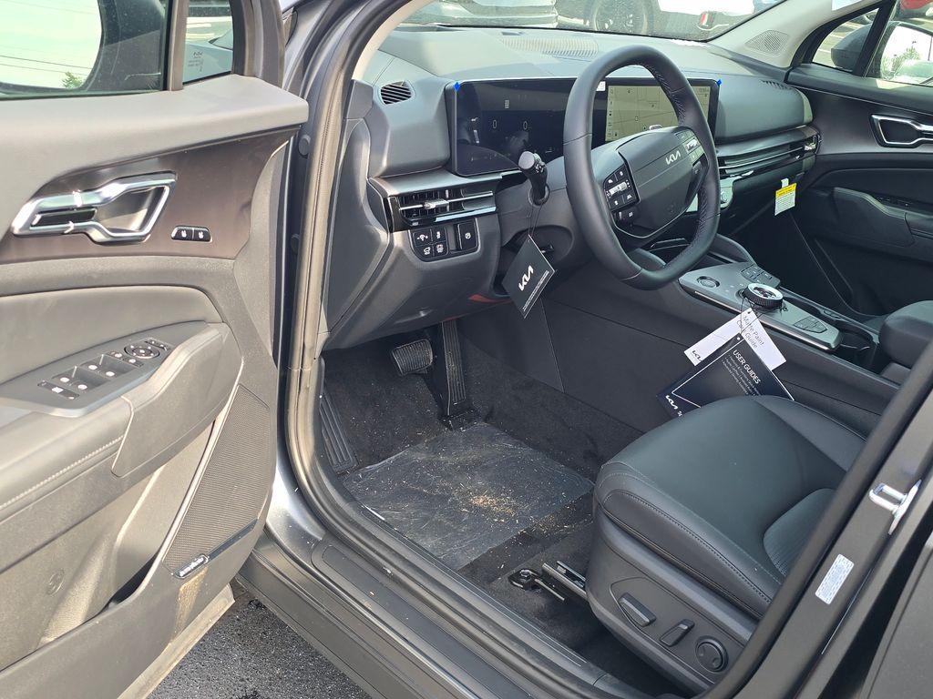 new 2026 Kia Sportage Hybrid car, priced at $40,272