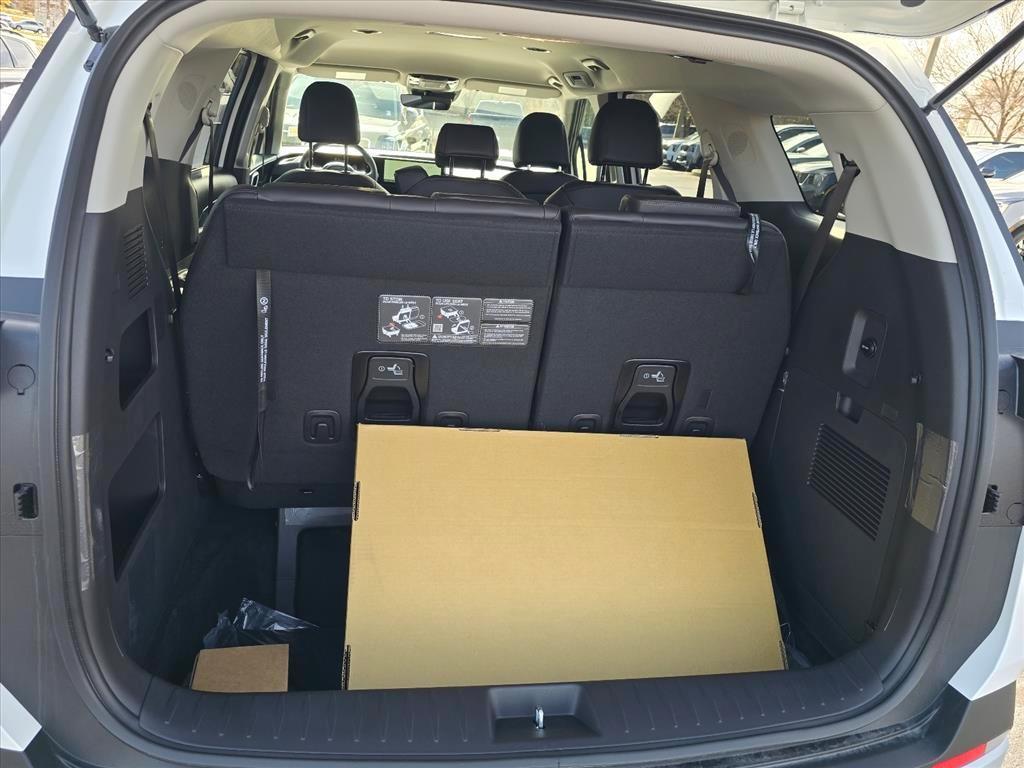 new 2026 Kia Carnival car, priced at $39,066