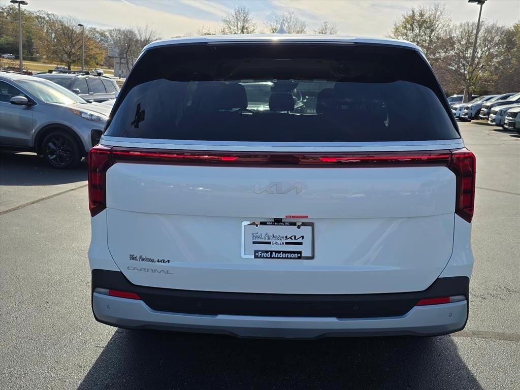 new 2026 Kia Carnival car, priced at $39,066