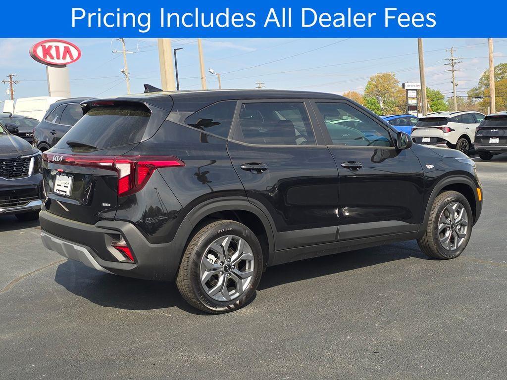 new 2026 Kia Seltos car, priced at $25,391