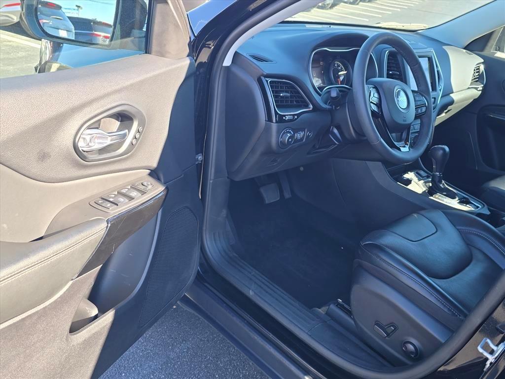 used 2023 Jeep Cherokee car, priced at $23,250