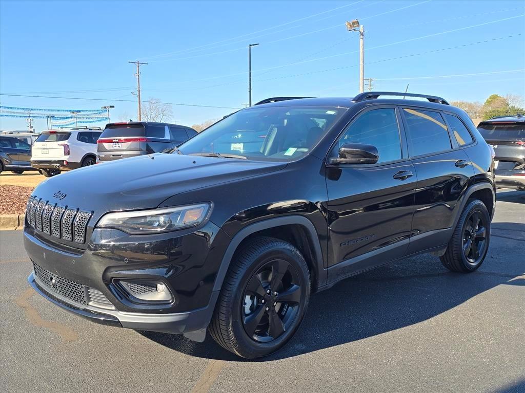 used 2023 Jeep Cherokee car, priced at $23,250