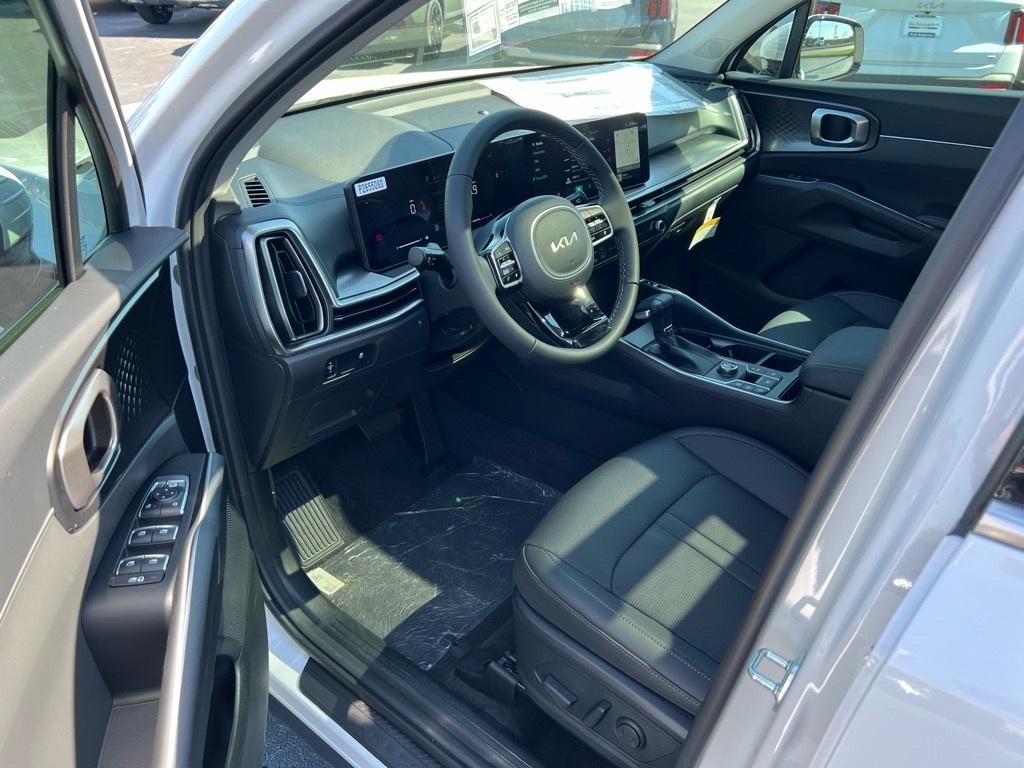 new 2025 Kia Sorento car, priced at $32,835