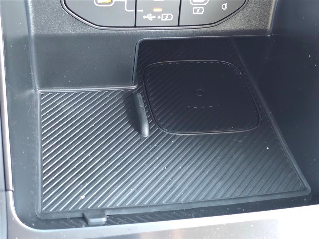 new 2026 Kia Sorento car, priced at $34,667