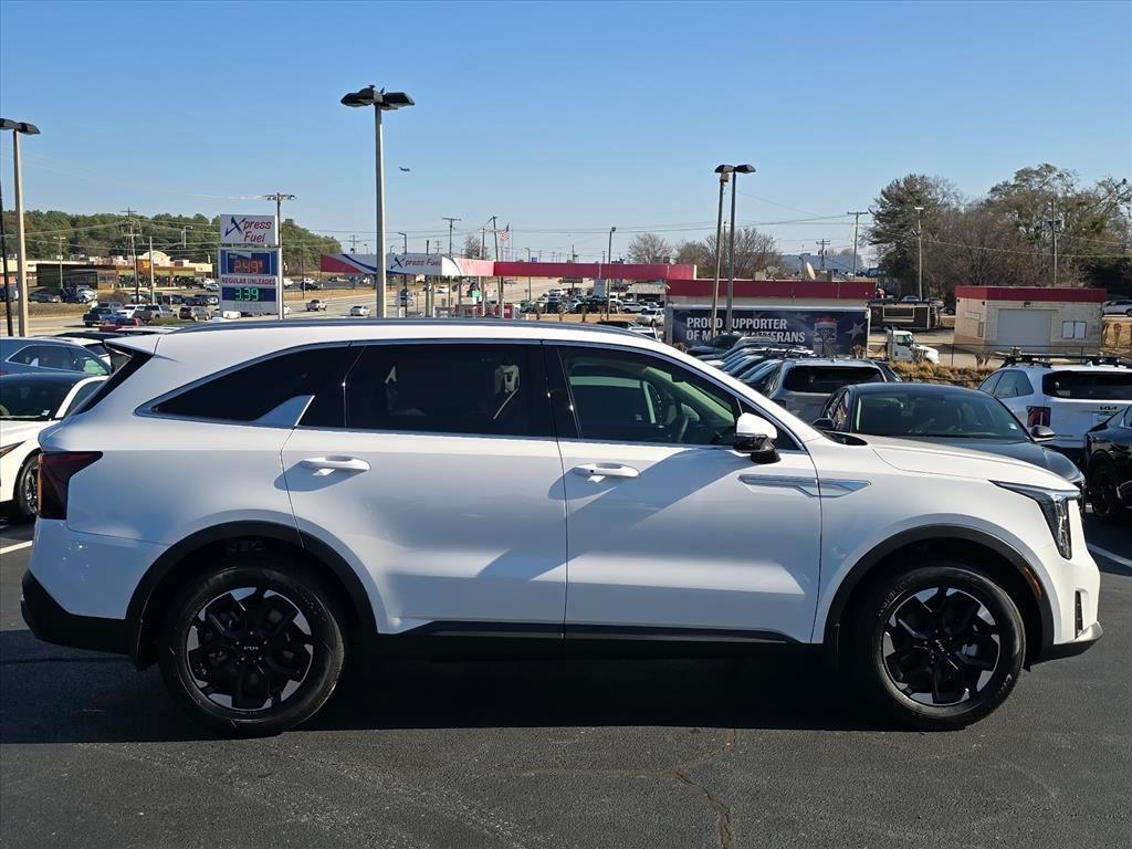 new 2026 Kia Sorento car, priced at $34,667
