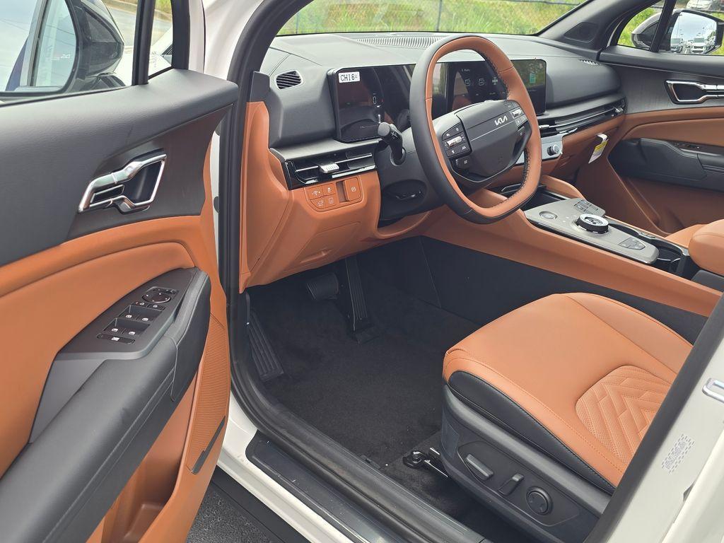 new 2026 Kia Sportage Hybrid car, priced at $35,622
