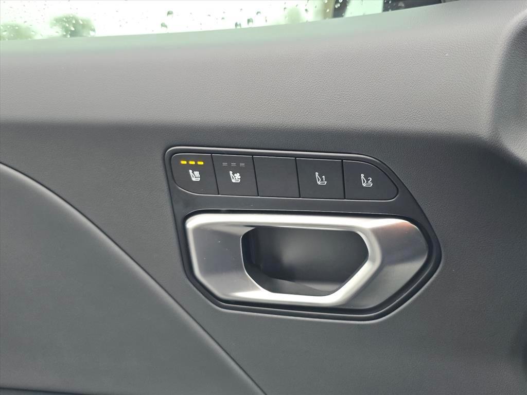 new 2025 Kia K4 car, priced at $26,336