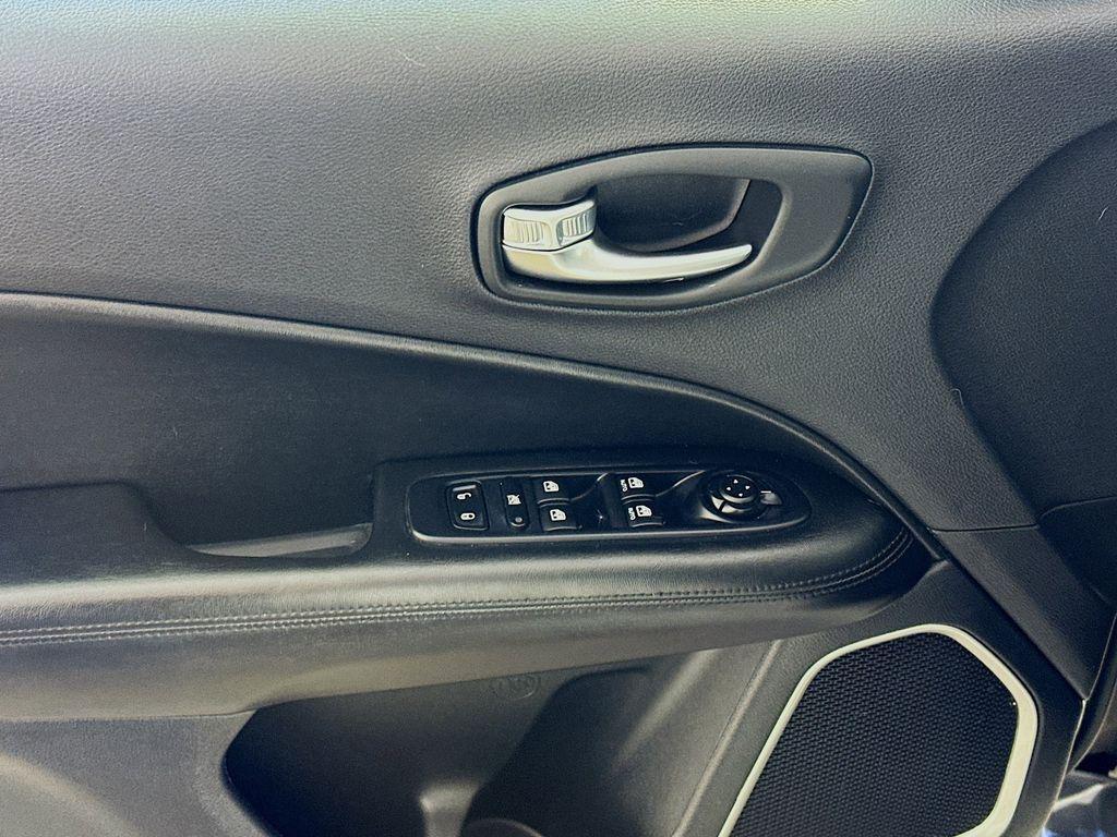 used 2020 Jeep Compass car, priced at $15,610