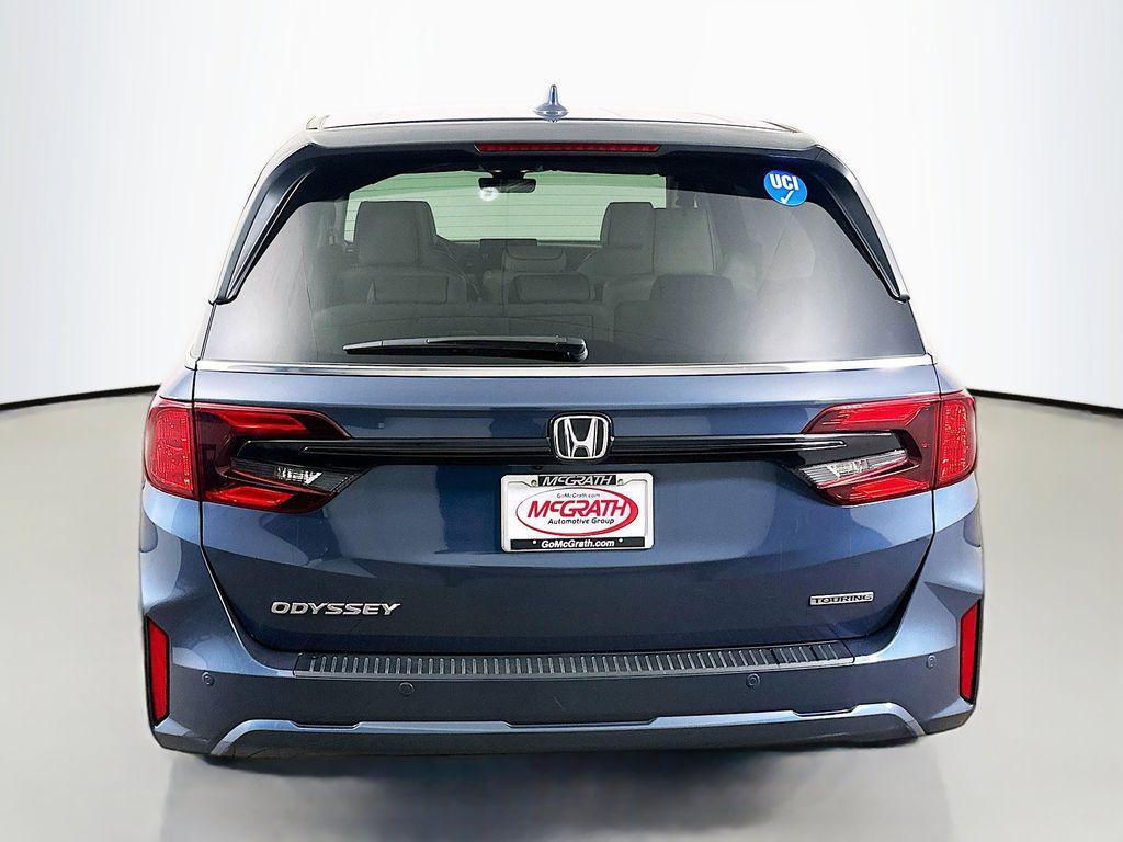 used 2025 Honda Odyssey car, priced at $42,972