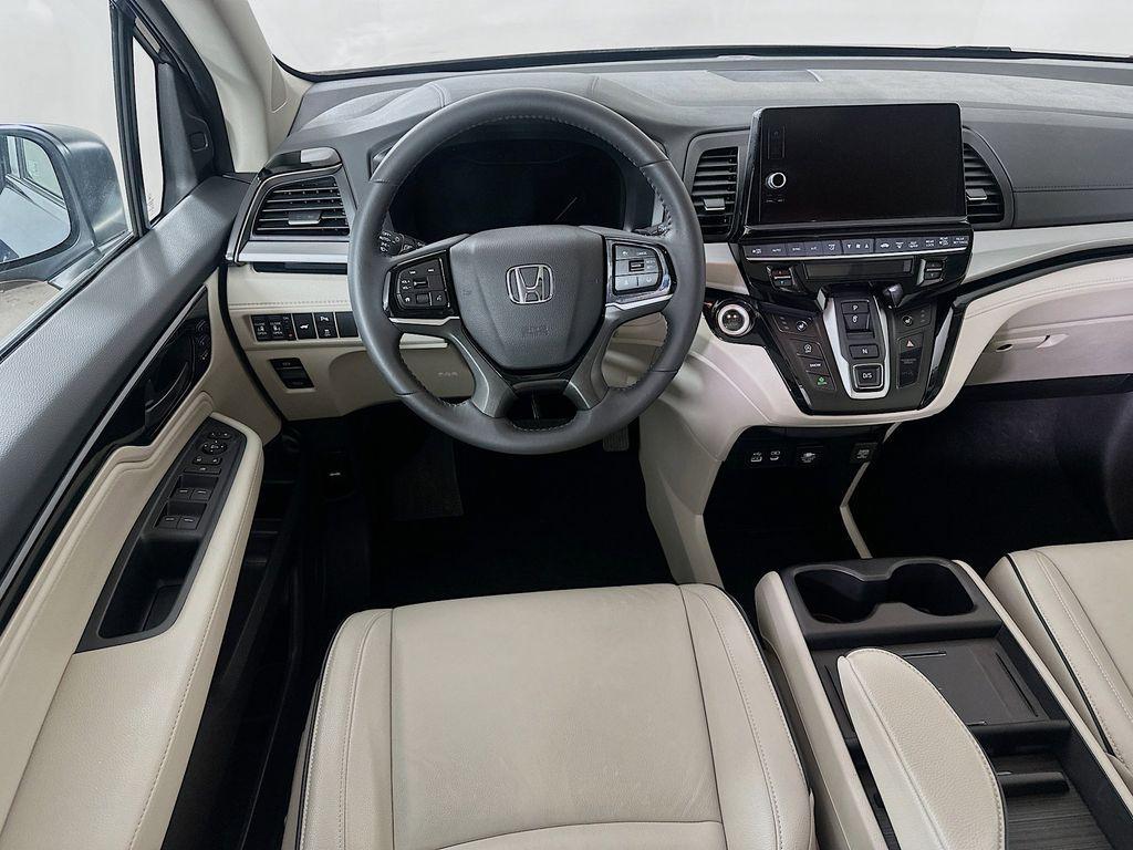 used 2025 Honda Odyssey car, priced at $42,972