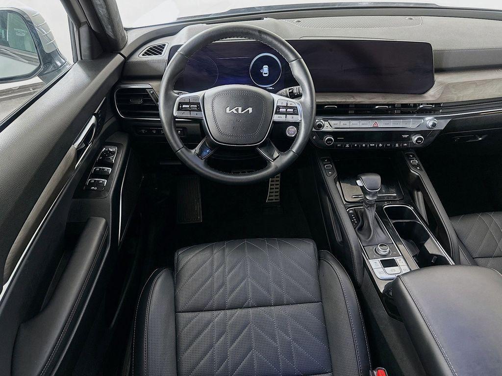used 2024 Kia Telluride car, priced at $41,999