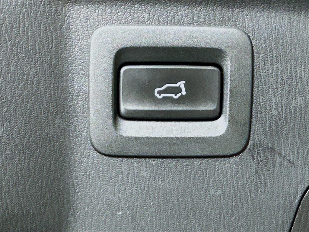 used 2022 Mazda CX-9 car, priced at $26,500