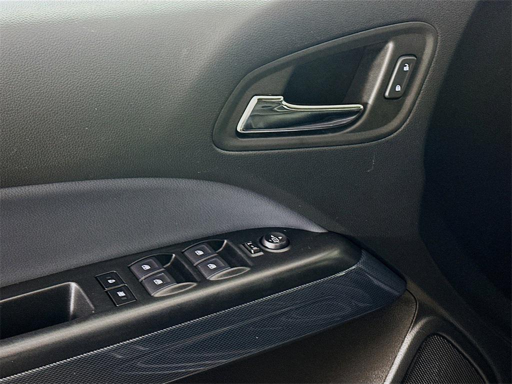 used 2022 Chevrolet Colorado car, priced at $26,265