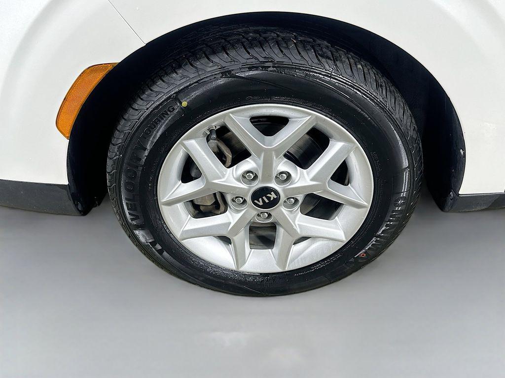 used 2021 Kia Soul car, priced at $14,107