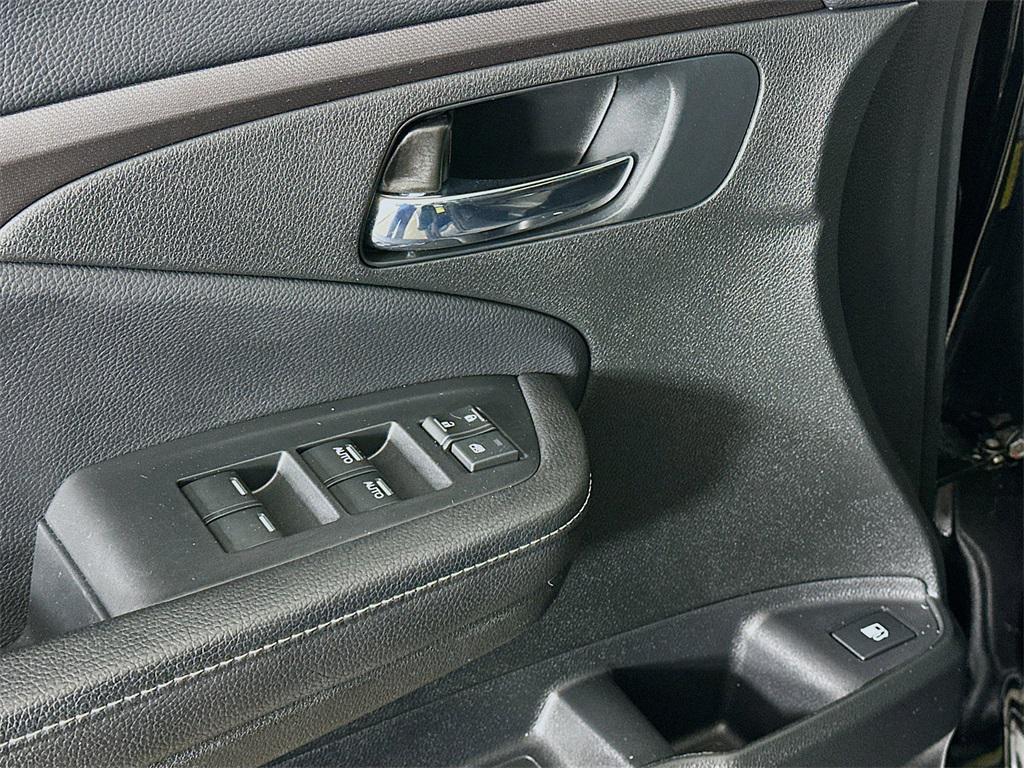 used 2024 Honda Ridgeline car, priced at $32,395