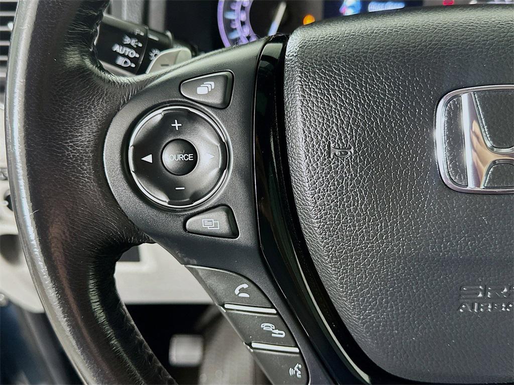 used 2018 Honda Pilot car, priced at $18,275