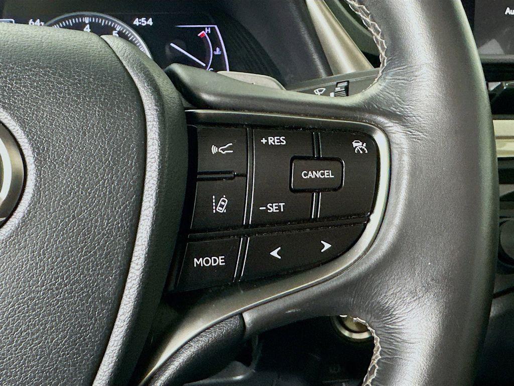 used 2019 Lexus ES 350 car, priced at $28,607