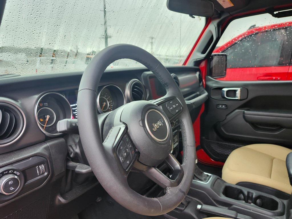 used 2023 Jeep Gladiator car, priced at $32,587