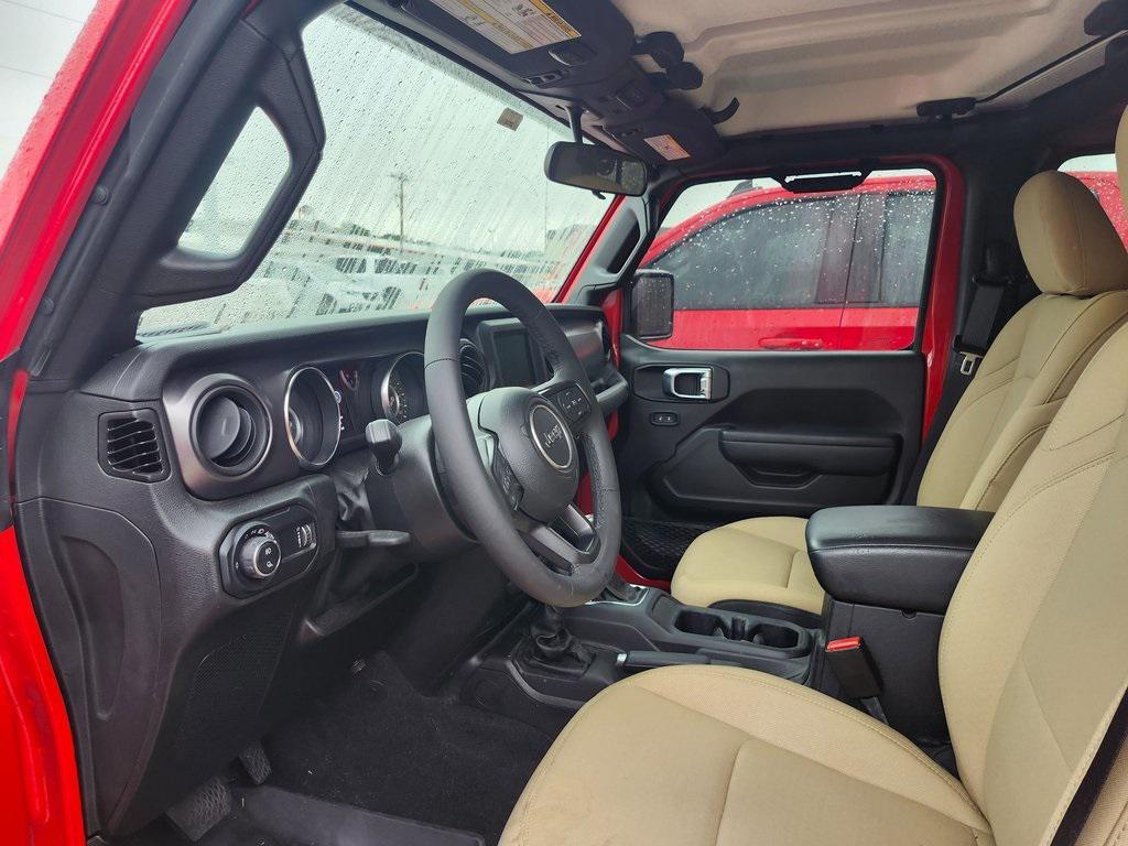used 2023 Jeep Gladiator car, priced at $32,587