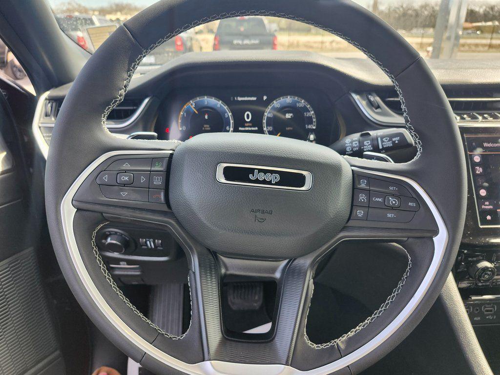 new 2026 Jeep Grand Cherokee car, priced at $37,685