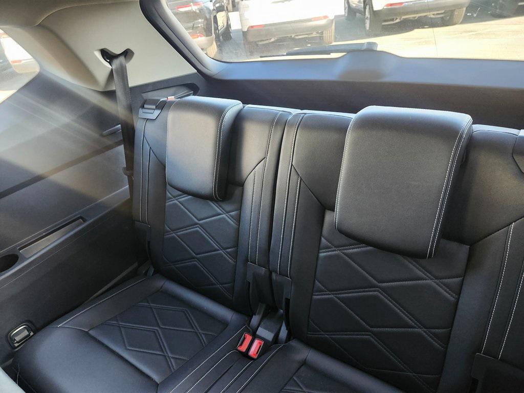 used 2025 Volkswagen Atlas car, priced at $33,489