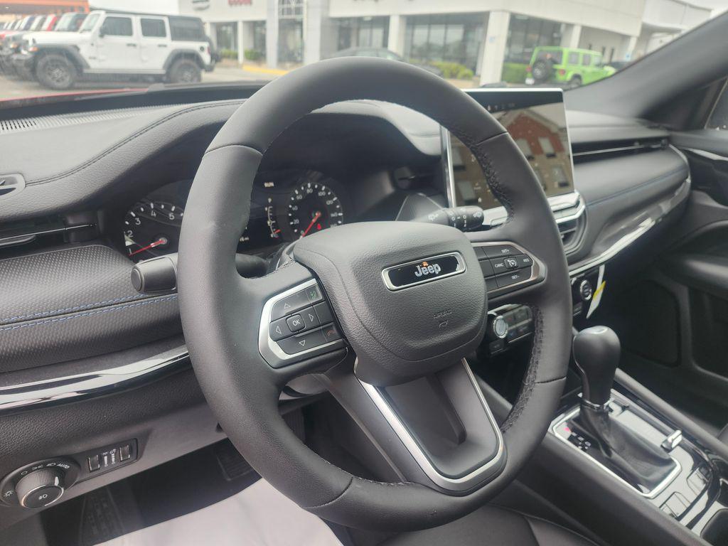 new 2026 Jeep Compass car, priced at $31,105