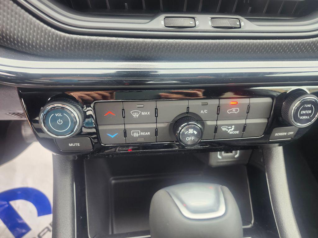 new 2026 Jeep Compass car, priced at $30,605