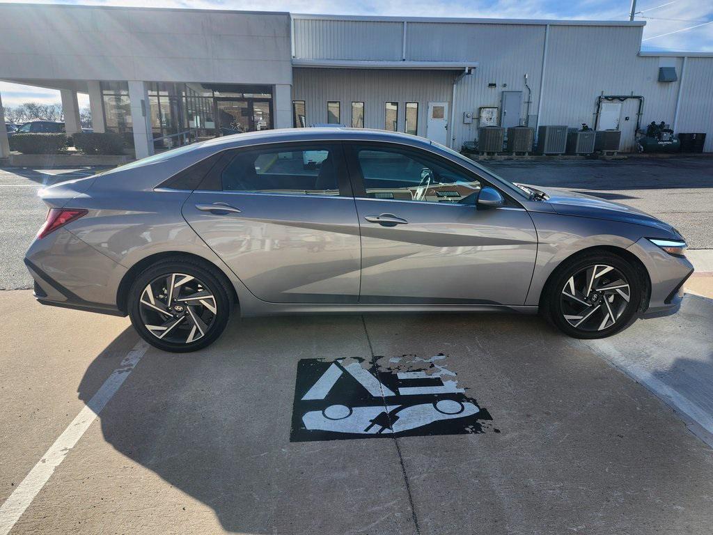 used 2025 Hyundai Elantra car, priced at $21,314