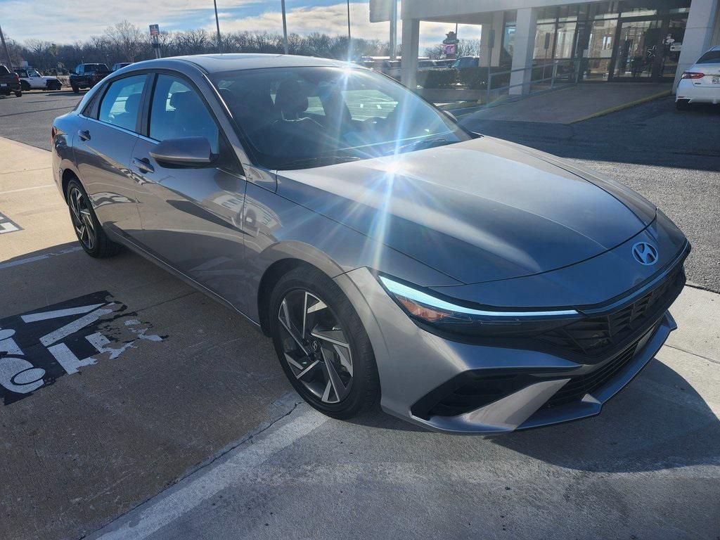 used 2025 Hyundai Elantra car, priced at $21,314