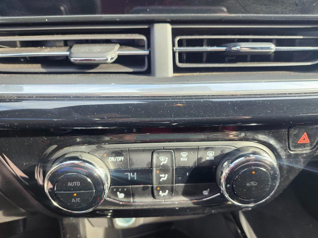 used 2024 Chevrolet Trax car, priced at $22,317