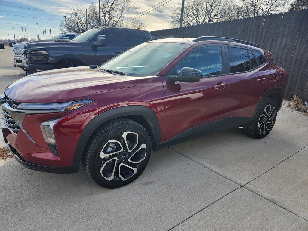 used 2024 Chevrolet Trax car, priced at $22,317