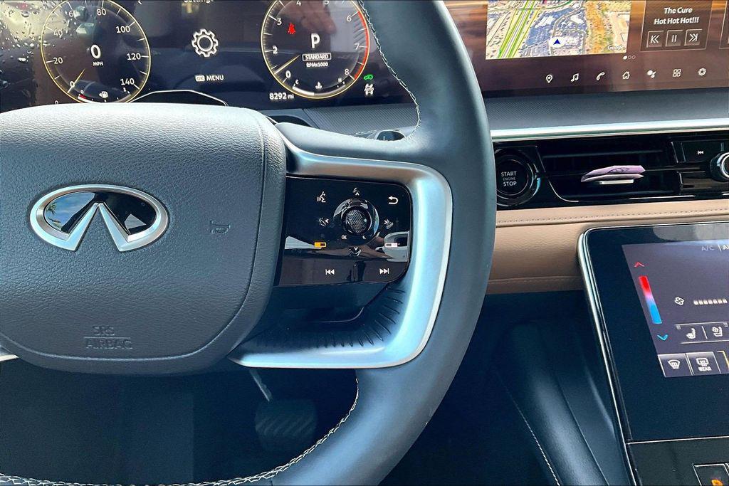 used 2025 INFINITI QX80 car, priced at $75,500