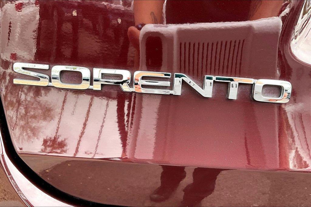 used 2018 Kia Sorento car, priced at $11,250