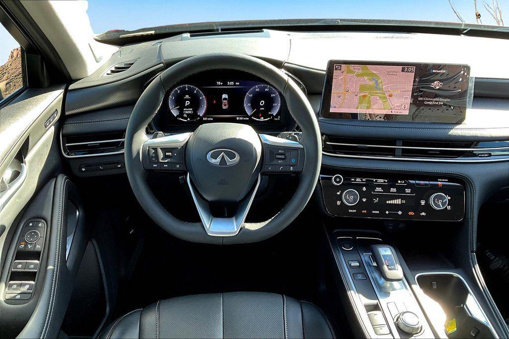 used 2025 INFINITI QX60 car, priced at $49,000
