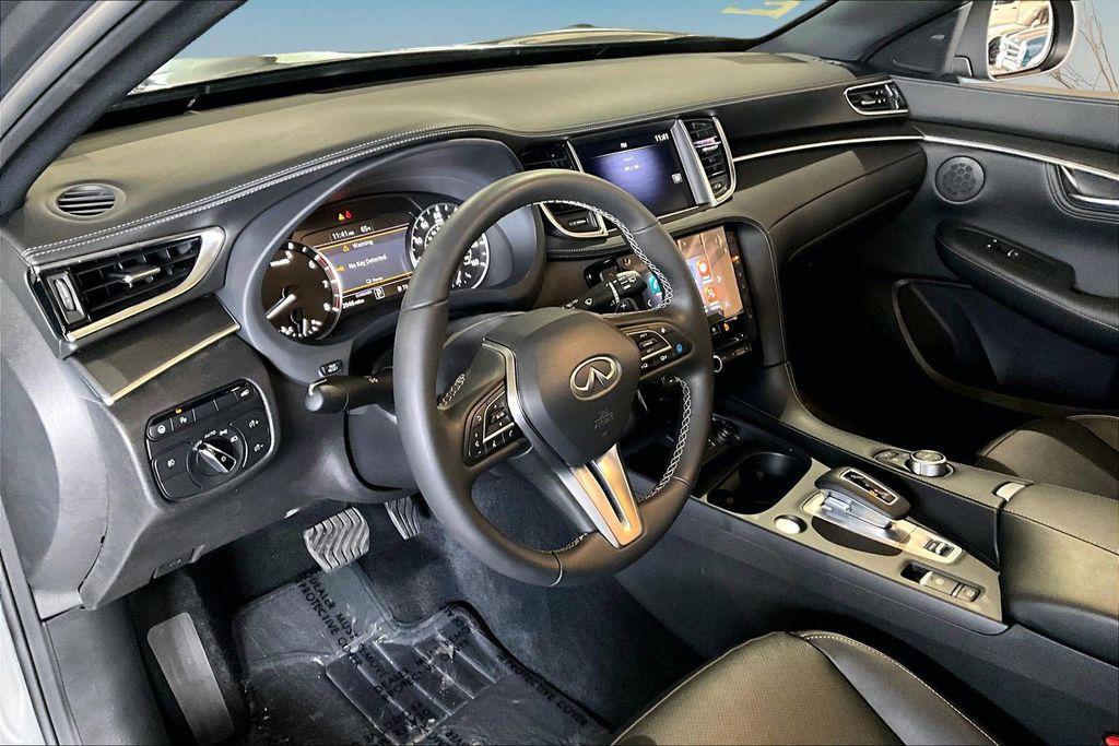 used 2025 INFINITI QX55 car, priced at $38,000