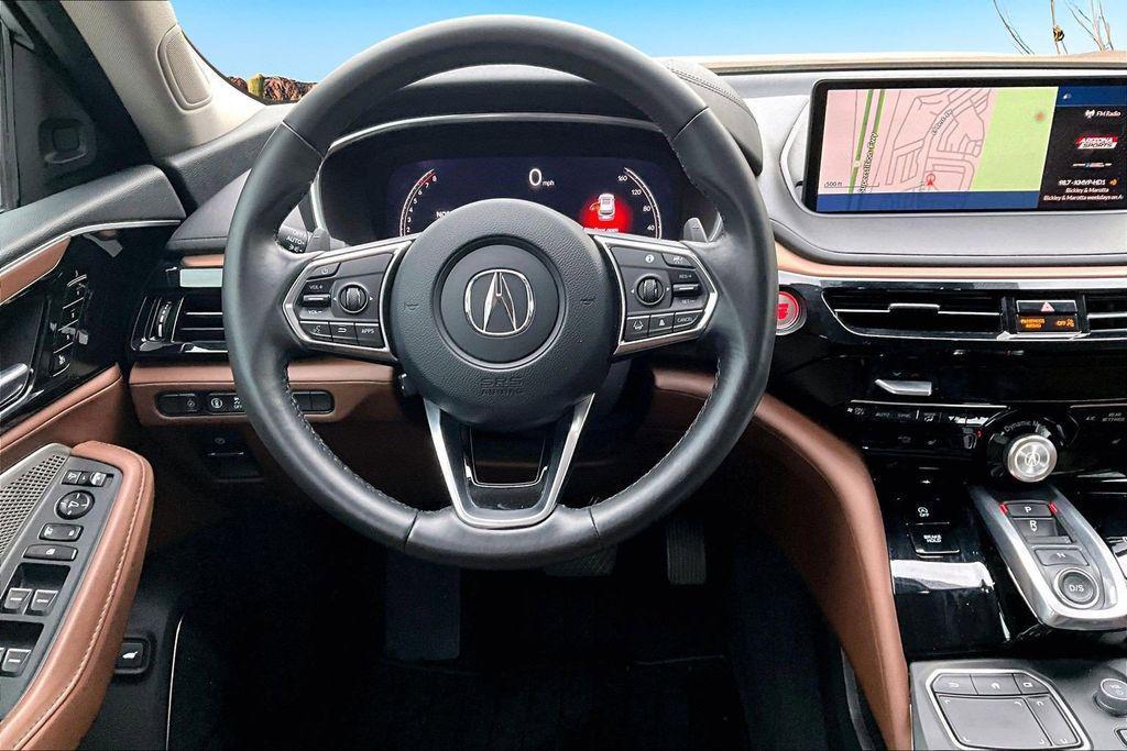used 2024 Acura MDX car, priced at $39,400
