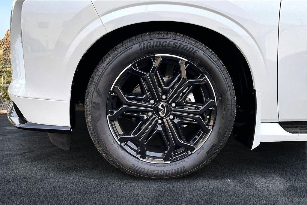 used 2026 INFINITI QX80 car, priced at $83,995
